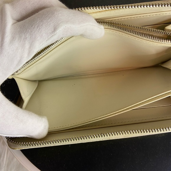 LV GUC Perle Vernis Zip Around Wallet - Picture 8 of 13